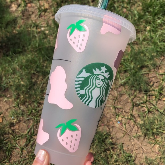 Hello Kitty cow print strawberries Starbucks cup - Picture 2 of 3